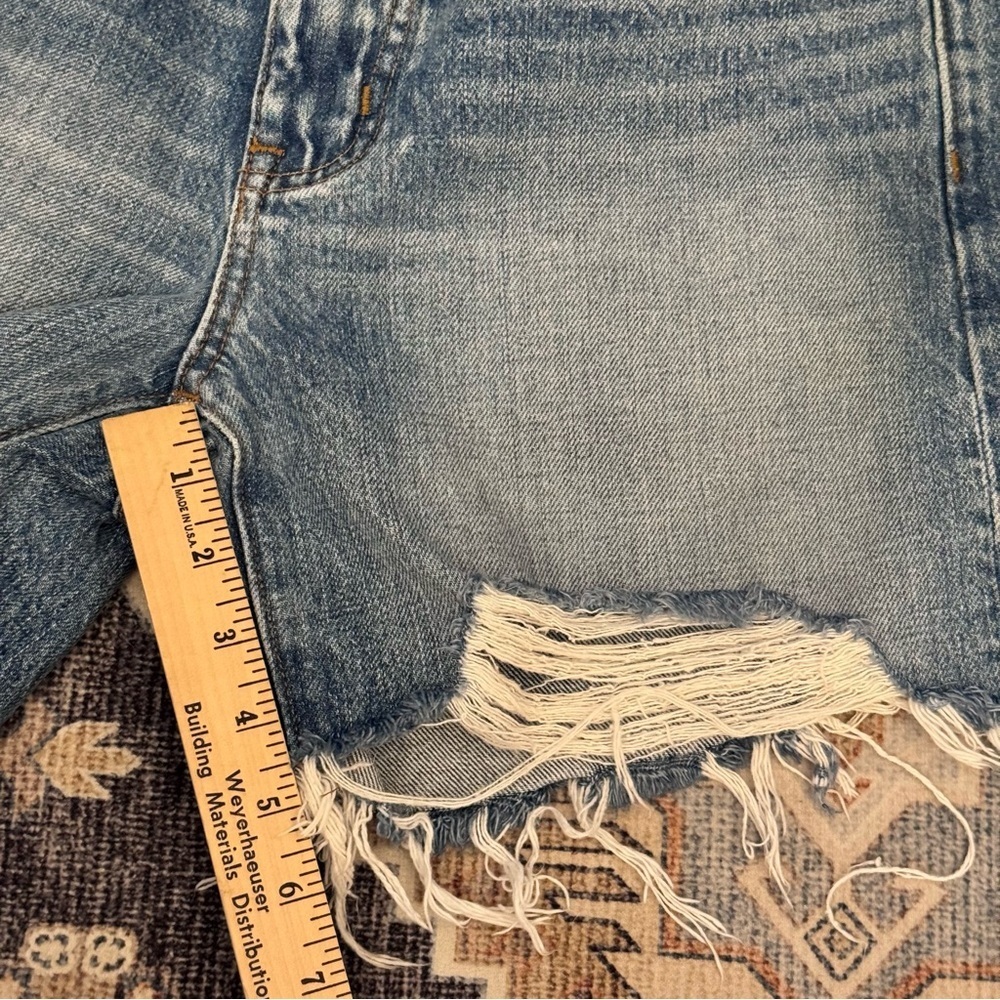 Madewell Relaxed Mid-Length Denim Shorts High-Waist Distressed Hem Women’s 26 - Picture 13 of 13